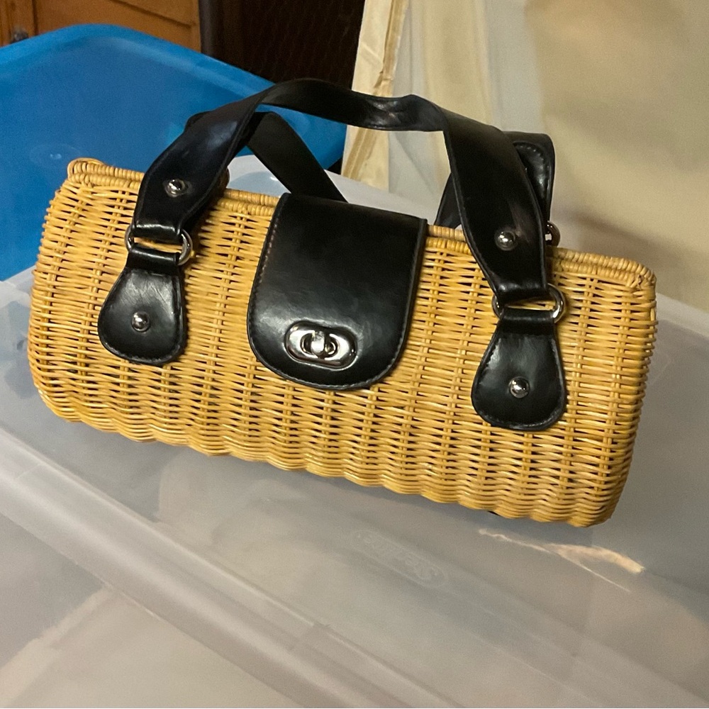 Basket handbag.